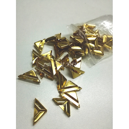 Kovový rožek zlatý 15x15mm