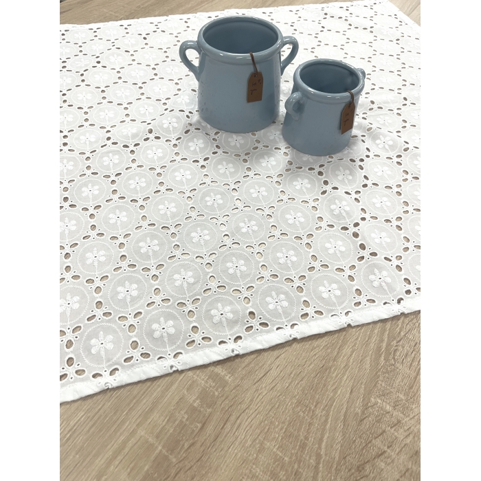 Ubrus 65x65 madeira bílá 3