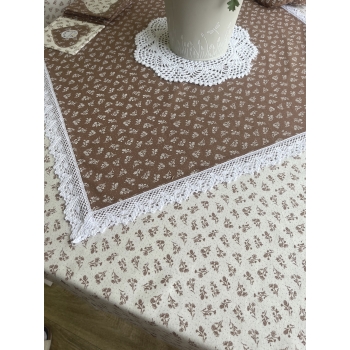 Ubrus 70x70 - hnědá v krajce